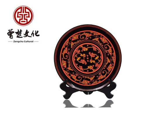 彩绘龙凤纹漆盘